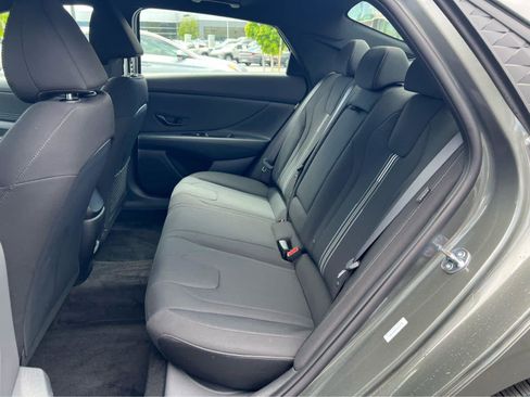 New 2026 Hyundai Elantra SEL Sport w/ Cargo Package FWD image 27