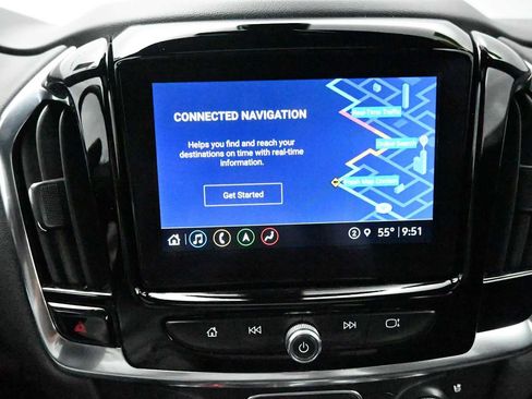 Used 2023 Chevrolet Traverse High Country AWD/4WD image 19