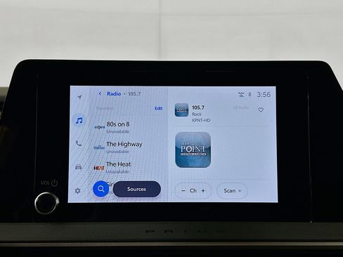 Used 2024 Toyota Prius LE image 21