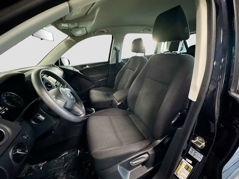 Used 2018 Volkswagen Tiguan Limited AWD/4WD image 20