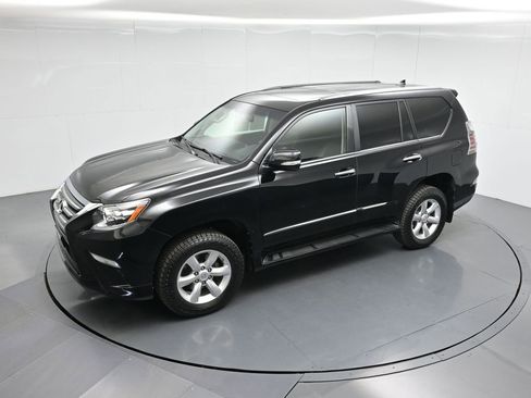 Used 2017 Lexus GX 460 w/ Navigation Package image 50