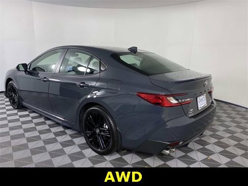 Used 2026 Toyota Camry SE image 6