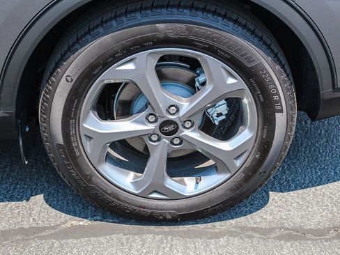 Used 2025 Ford Escape ST-Line w/ Equipment Group 301A image 11