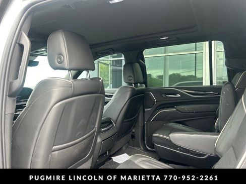 Used 2023 Cadillac Escalade ESV Sport w/ Touring Package AWD/4WD image 4