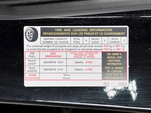 Used 2024 Nissan Ariya AWD image 29