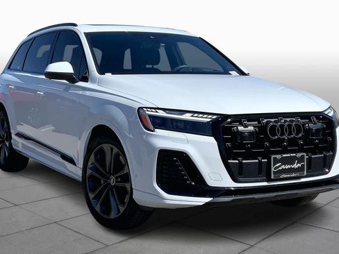 Used 2025 Audi Q7 3.0T Prestige image 2