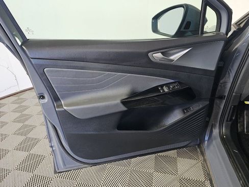 Used 2023 Volkswagen ID.4 Pro S image 11