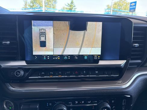 Used 2022 Chevrolet Silverado 1500 High Country w/ High Country Premium Package image 21