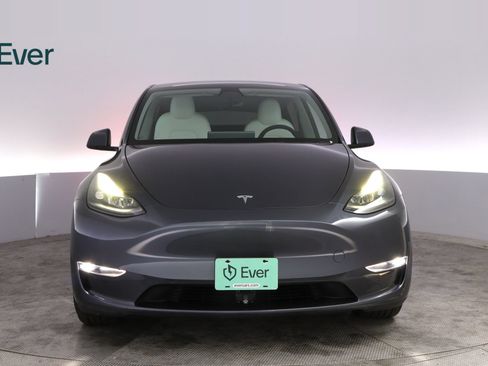 Used 2023 Tesla Model Y Performance AWD/4WD image 12