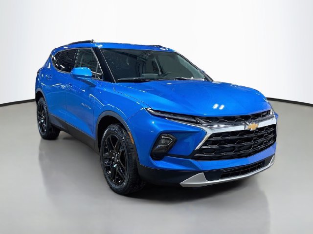 New 2026 Chevrolet Blazer LT w/ Convenience Package AWD/4WD image 5