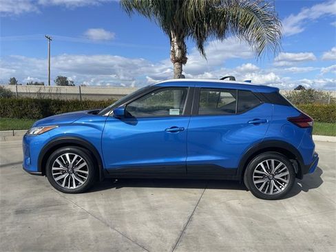 Used 2024 Nissan Kicks SV w/ Interior Electronics Package image 5