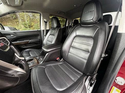 Used 2019 GMC Canyon Denali image 11