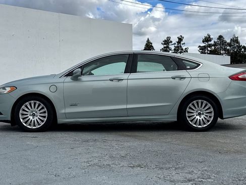 Used 2013 Ford Fusion Energi SE image 6