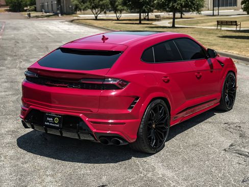 Used 2025 Lamborghini Urus SE AWD/4WD image 19