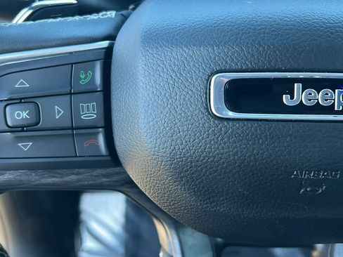 Used 2024 Jeep Grand Cherokee Limited 4xe image 19