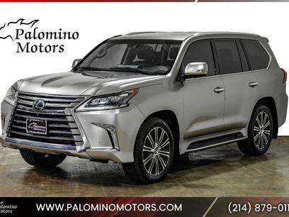 Used 2019 Lexus LX 570 4WD w/ Luxury Package