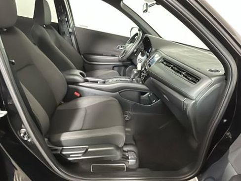 Used 2022 Honda HR-V Sport image 30