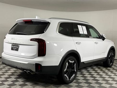 Used 2024 Kia Telluride S w/ S Sunroof Package FWD image 8