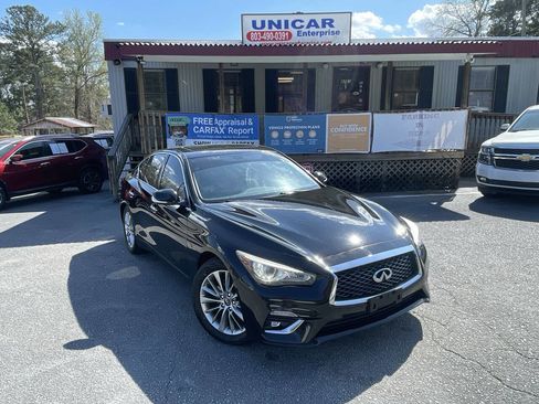 Used 2018 INFINITI Q50 Luxe image 1