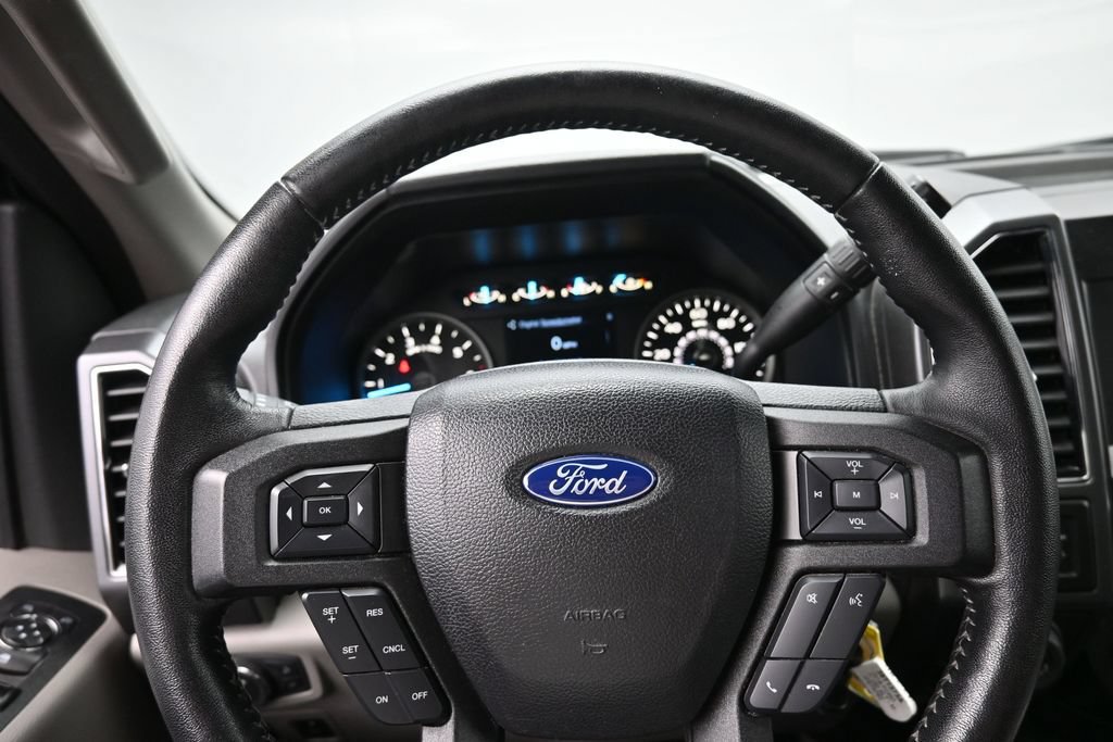 Used 2018 Ford F150 XLT w/ Equipment Group 302A Luxury AWD/4WD image 12