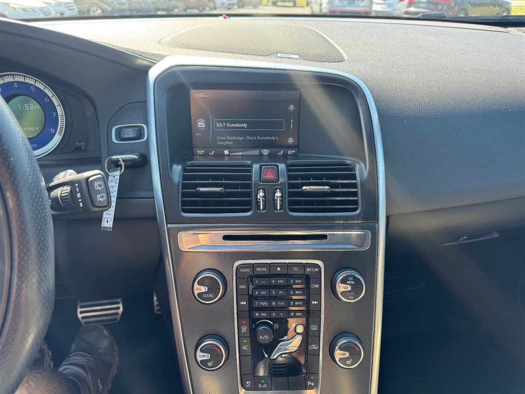 Used 2013 Volvo XC60 T6 AWD/4WD image 15