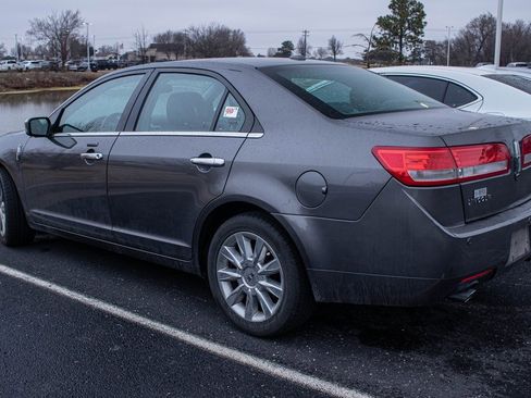 Used 2012 Lincoln MKZ image 4