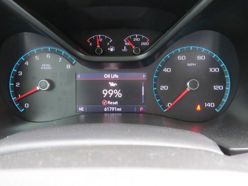 Used 2021 Chevrolet Colorado Z71 w/ Safety Package image 22