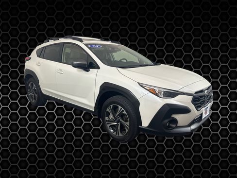 Used 2024 Subaru Crosstrek 2.0i Premium image 4