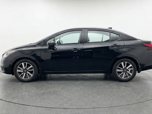 Used 2025 Nissan Versa SV FWD image 5