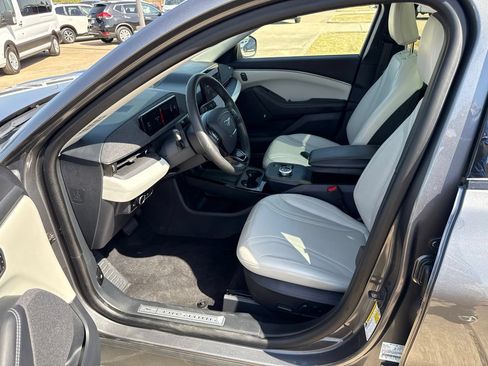 Used 2023 Ford Mustang Mach-E Premium RWD image 17