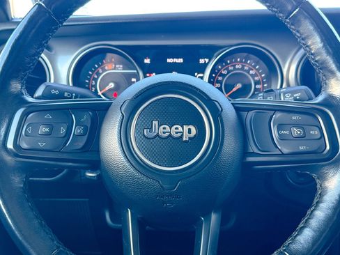 Used 2021 Jeep Wrangler Unlimited Sport image 37