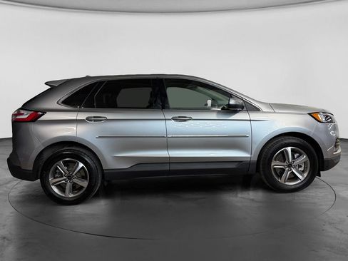 Used 2023 Ford Edge SEL w/ Convenience Package AWD/4WD image 2