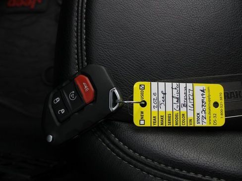 Used 2020 Jeep Gladiator Sport w/ Quick Order Package 24S image 7