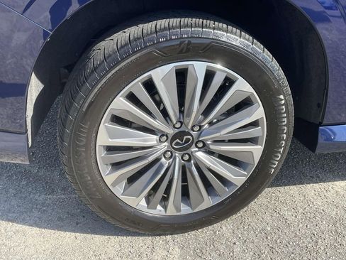 Used 2025 INFINITI QX80 Luxe image 7