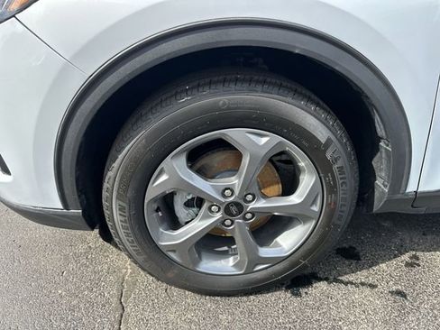 Used 2026 Ford Escape ST-Line image 17