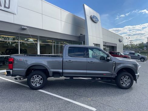 Used 2024 Ford F350 Lariat w/ Camper Package image 2