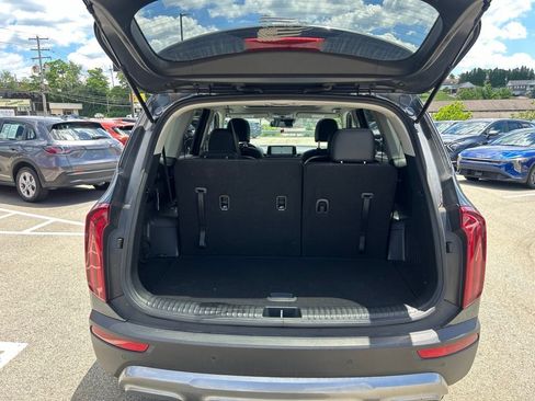 Certified 2022 Kia Telluride S AWD/4WD image 9
