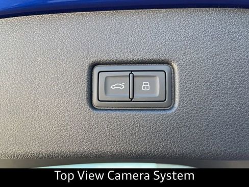 New 2025 Audi SQ5 Premium Plus image 23