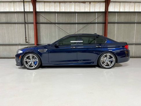 Used 2013 BMW M5 RWD image 4