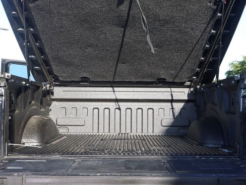 Used 2022 Ford F150 Limited image 15