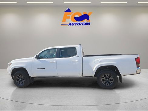 Certified 2023 Toyota Tacoma SR5 image 2