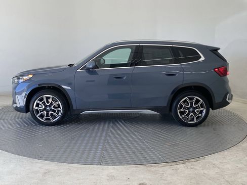 Used 2025 BMW X1 xDrive28i w/ Technology Package AWD/4WD image 2
