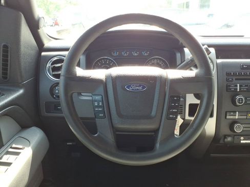 Used 2013 Ford F150 XLT AWD/4WD image 6