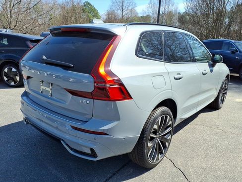 New 2026 Volvo XC60 T8 Ultra w/ Protection Package Premier AWD/4WD image 3
