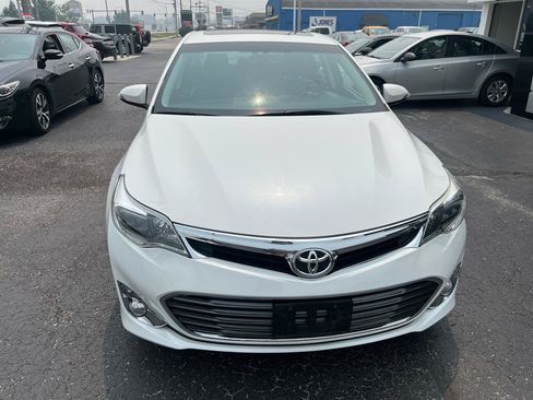 Used 2014 Toyota Avalon Limited FWD image 8