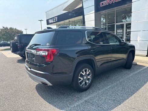 Used 2022 GMC Acadia SLT w/ Technology Package FWD image 7