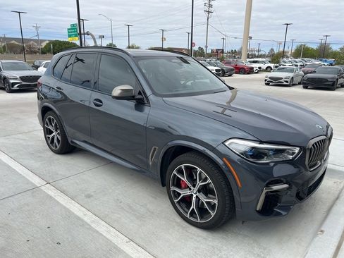 Used 2022 BMW X5 M50i w/ Executive Package image 2