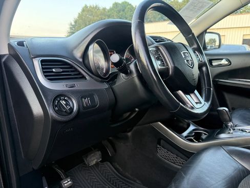 Used 2016 Dodge Journey Crossroad w/ Popular Equipment Group AWD/4WD image 14