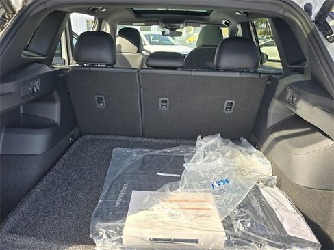 New 2026 Volkswagen Tiguan SE R-Line image 27