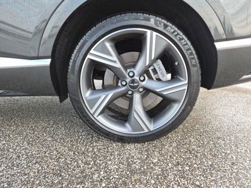 Used 2025 Genesis GV80 2.5T Prestige image 13